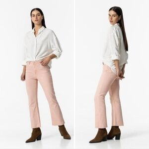 Harpor Heritage Elegant Women's Straight Leg Jeans in Soft Pink. NWT Size 24